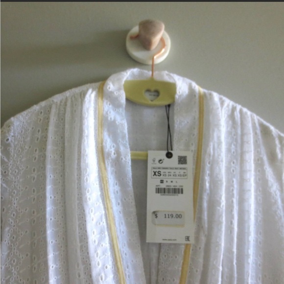 NWT ZARA LIMITED EDITION DRESS WI
CUTWORK EMBROIDERY WHITE $119 - Picture 10 of 10